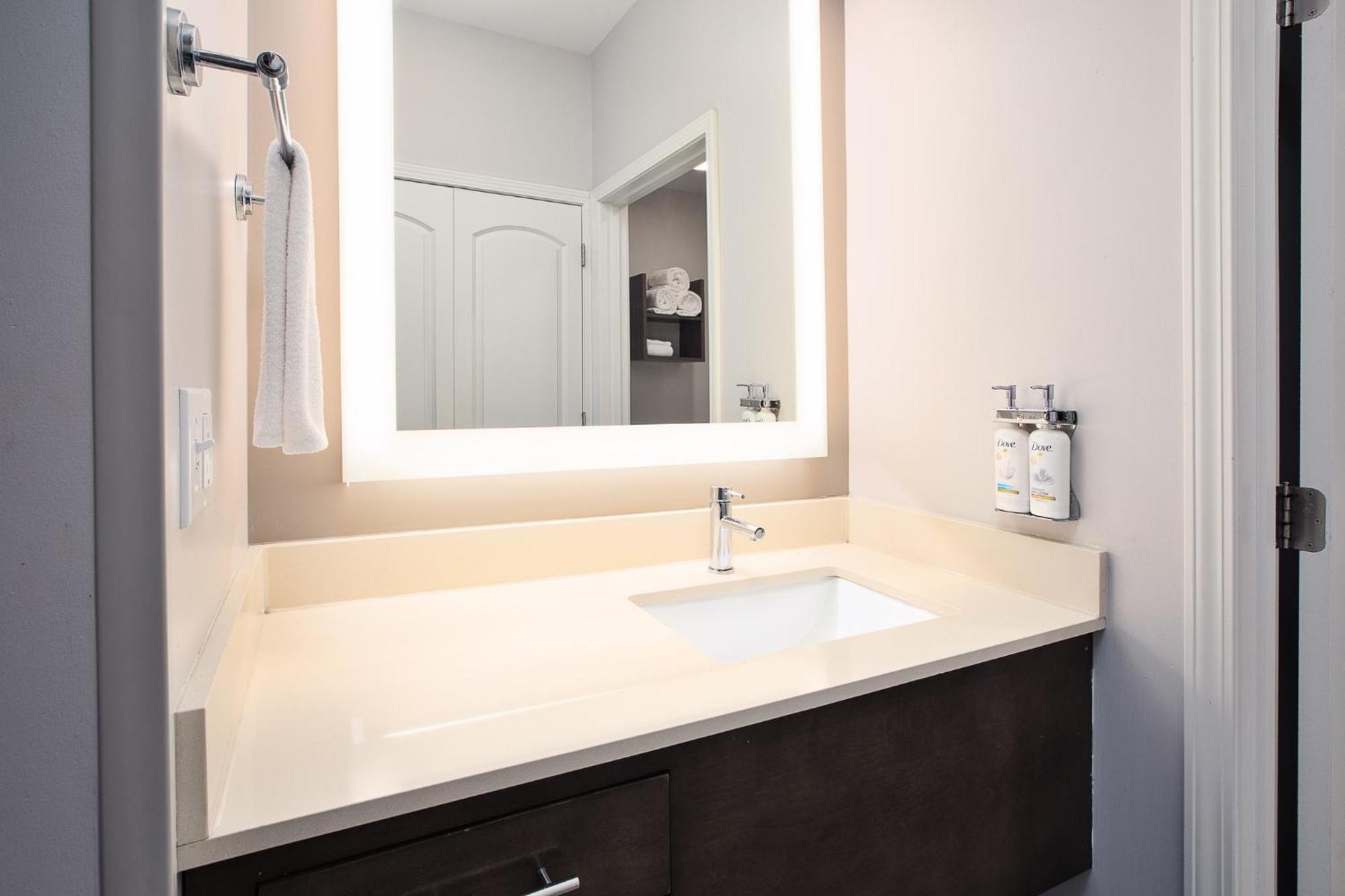 Staybridge Suites Auburn Hills By Ihg Zewnętrze zdjęcie